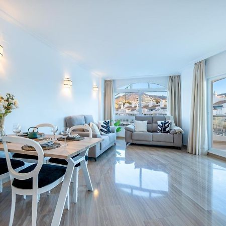 Atico Puerto Marina First Island With Sea Views And Rooftop Pool Benalmádena Eksteriør billede