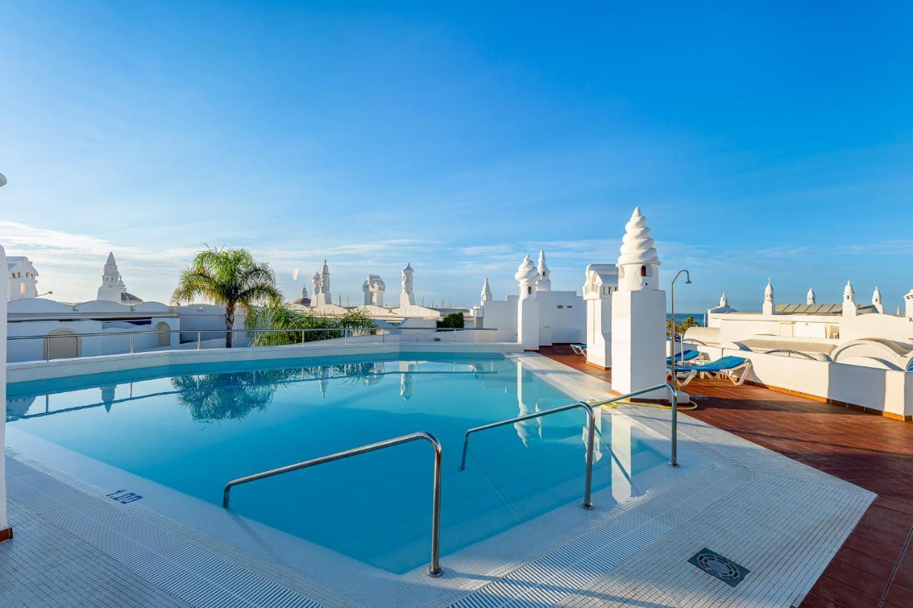 Atico Puerto Marina First Island With Sea Views And Rooftop Pool Benalmádena Eksteriør billede
